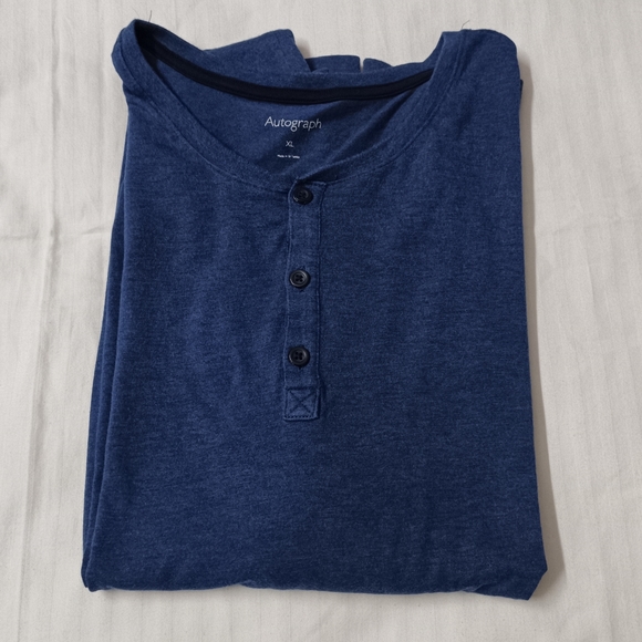 Autograph ( Marks and Spencer) Premium Cotton Henley T-shirt - Picture 3 of 10